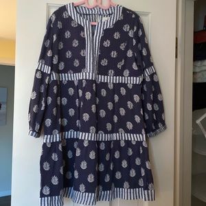 NWOT girls’ Vineyard Vines dress sized M (8-10)